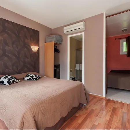 Hotel De L'argentiere 2*