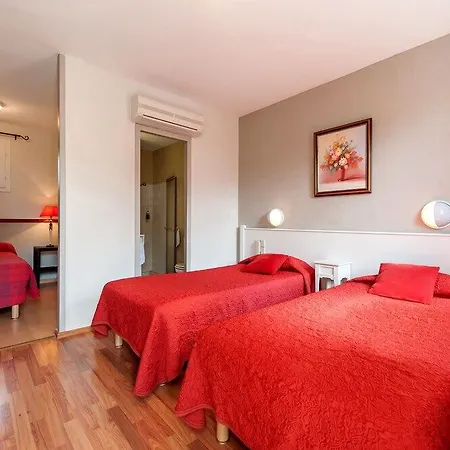 De L'argentiere 2* Mellé